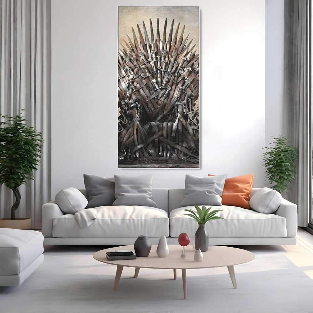 Tablou canvas cu tablou canvas cu tronul din sabii, in rama de aluminiu argintiu, pe perete intr-un living